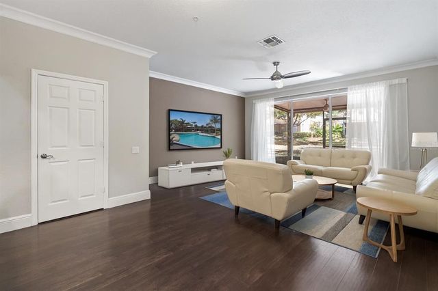 6873 SLAVEN DRIVE, Orlando, FL 32819