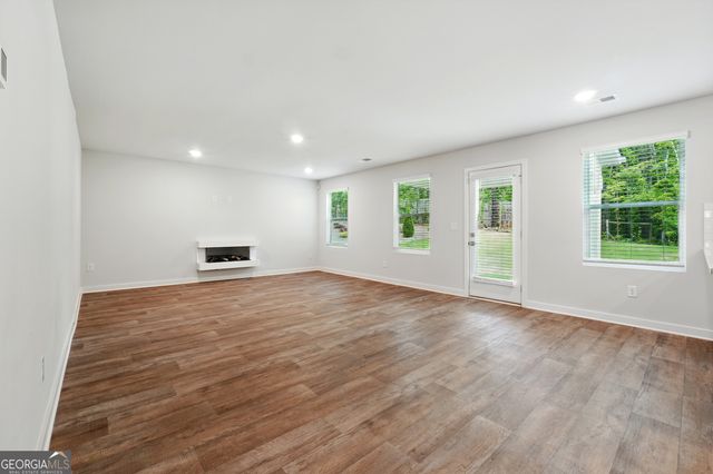 768 Great Oak Place 26, Villa Rica, GA 30180