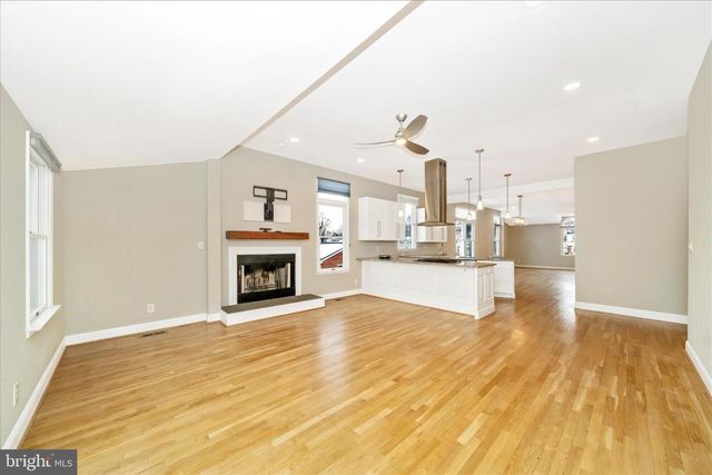 3313 MOLINE RD, Silver Spring, MD 20902