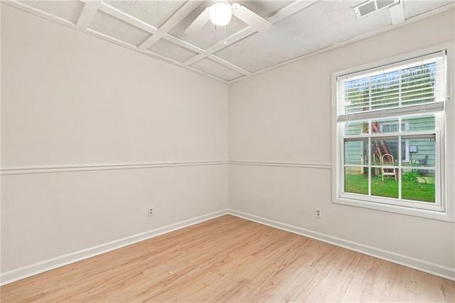 333 Farm Place Court NE, Woodstock, GA 30188
