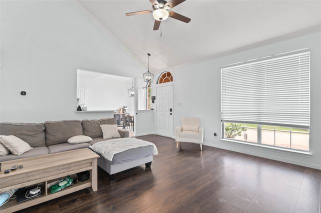 4100 Creekhollow Drive, Carrollton, TX 75010