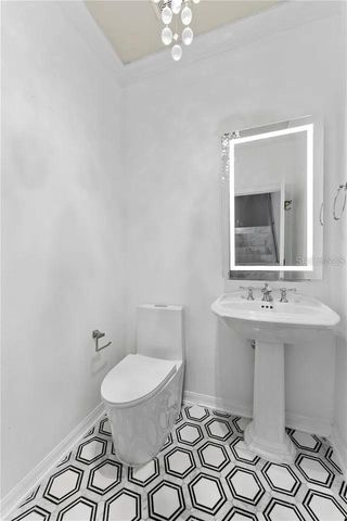 1437 HARBOUR WALK ROAD, Tampa, FL 33602