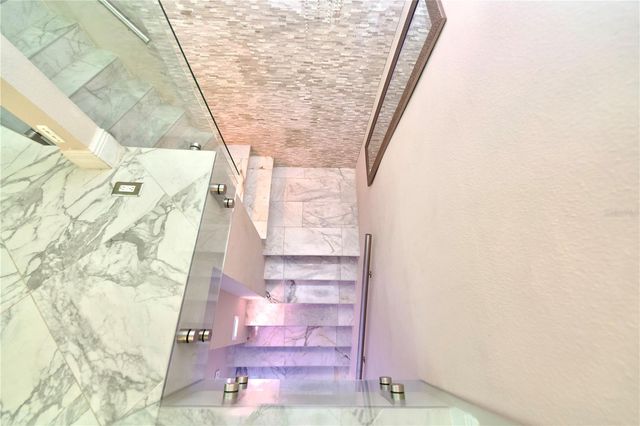 1437 HARBOUR WALK ROAD, Tampa, FL 33602