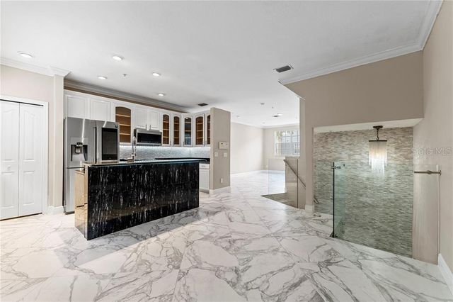 1437 HARBOUR WALK ROAD, Tampa, FL 33602