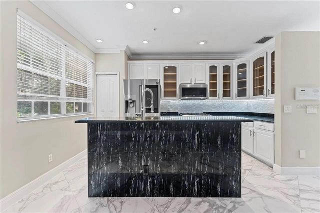 1437 HARBOUR WALK ROAD, Tampa, FL 33602