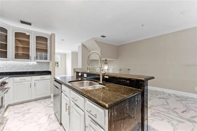 1437 HARBOUR WALK ROAD, Tampa, FL 33602