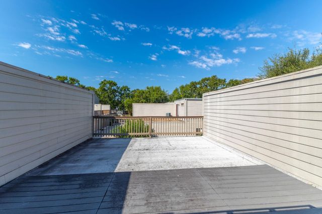 1625 Prairie Grove Drive, Houston, TX 77077