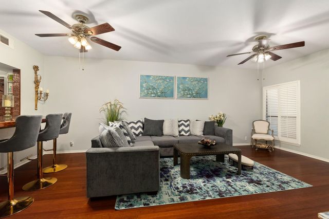 1625 Prairie Grove Drive, Houston, TX 77077