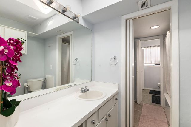 1625 Prairie Grove Drive, Houston, TX 77077