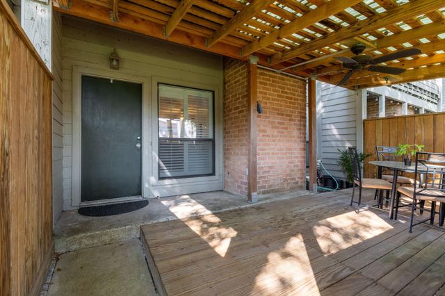 1625 Prairie Grove Drive, Houston, TX 77077