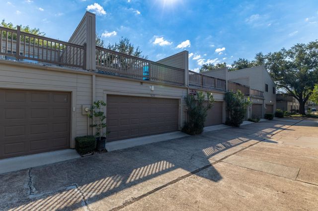 1625 Prairie Grove Drive, Houston, TX 77077