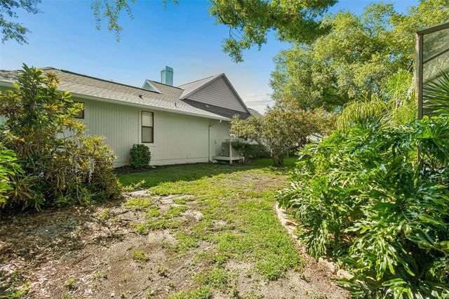 4627 TRAILS DRIVE, Sarasota, FL 34232