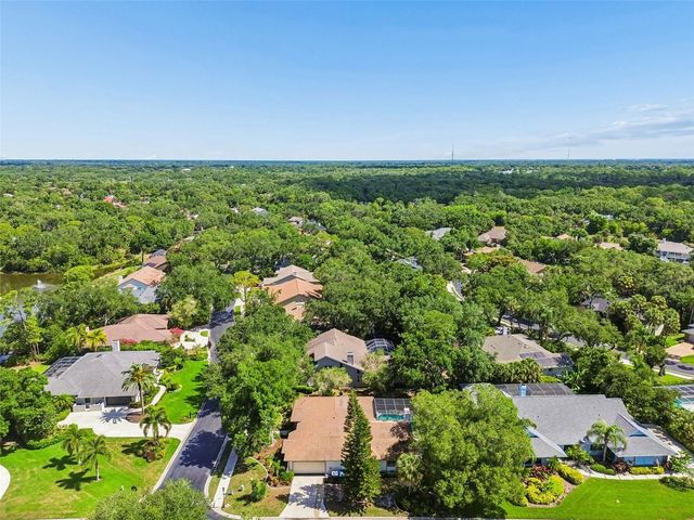 4627 TRAILS DRIVE, Sarasota, FL 34232
