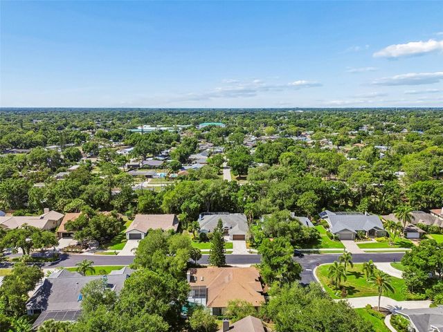 4627 TRAILS DRIVE, Sarasota, FL 34232