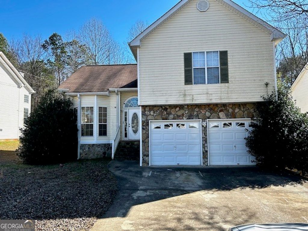 4034 Robin Circle, Atlanta, GA 30349