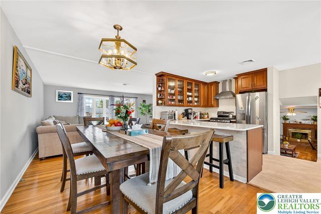 2607 Swanson Street, Palmer Twp, PA 18045