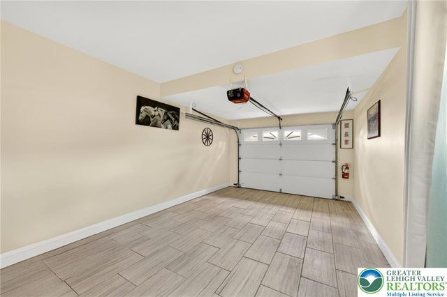 2607 Swanson Street, Palmer Twp, PA 18045