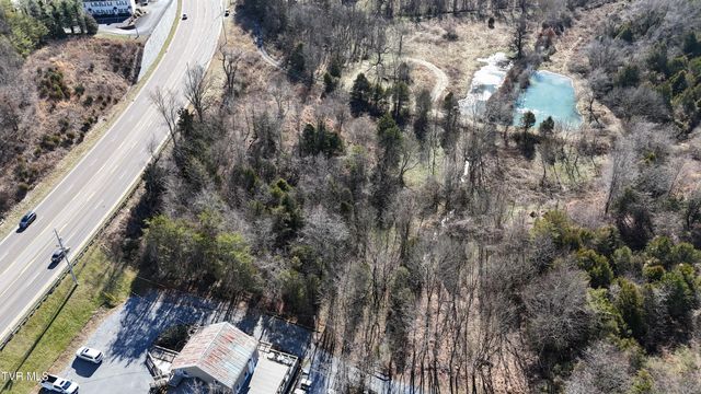 4887 North Roan Street, Johnson City, TN 37615