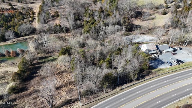 4887 North Roan Street, Johnson City, TN 37615