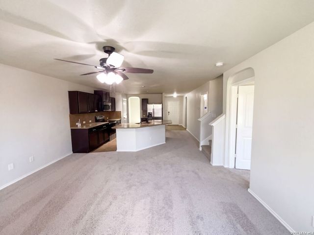 11503 N Peak, San Antonio, TX 78245