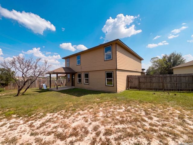 11503 N Peak, San Antonio, TX 78245