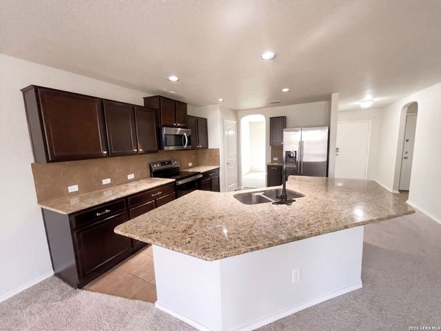11503 N Peak, San Antonio, TX 78245