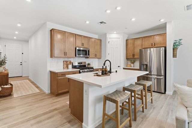 11974 Armandi Way, Rancho Cordova, CA 95742