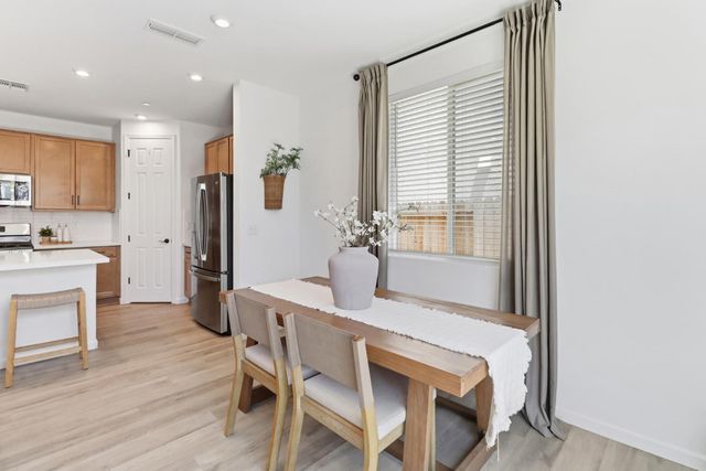 11974 Armandi Way, Rancho Cordova, CA 95742