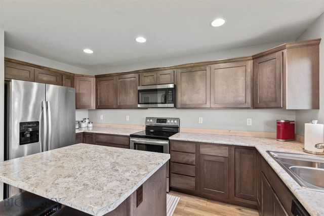 1607 Roundup Blvd, Belgrade, MT 59714