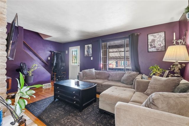 849 Lilac STREET, Greenfield, PA 15217
