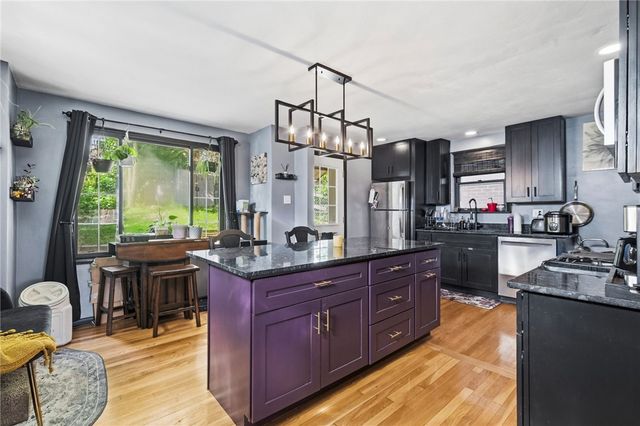 849 Lilac STREET, Greenfield, PA 15217