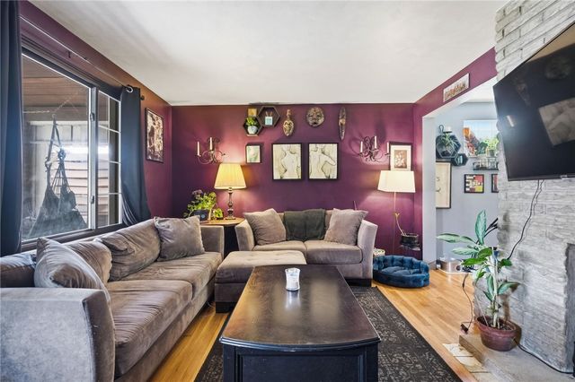 849 Lilac STREET, Greenfield, PA 15217