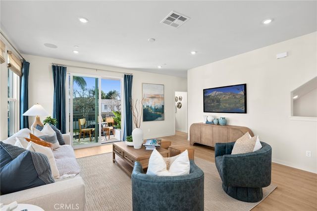 445 S Eleanor Street, Pomona, CA 91766