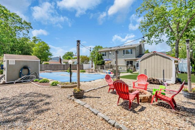 132 Topside Road, Manahawkin, NJ 08050