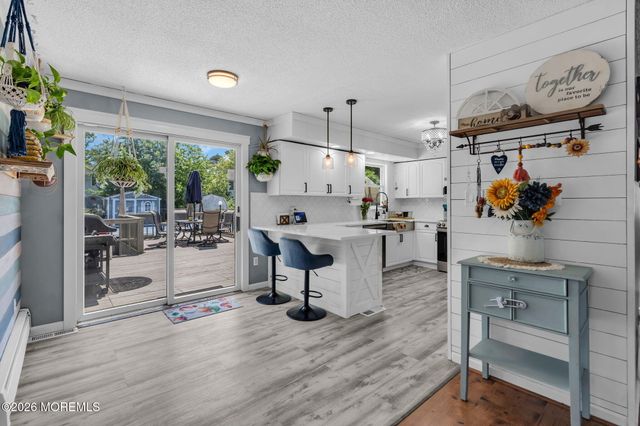 132 Topside Road, Manahawkin, NJ 08050