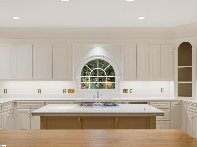 103 Turner Forest Lane, Simpsonville, SC 29681