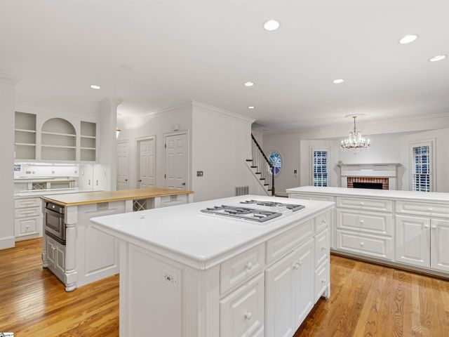 103 Turner Forest Lane, Simpsonville, SC 29681
