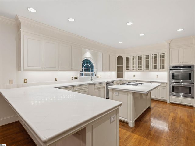 103 Turner Forest Lane, Simpsonville, SC 29681