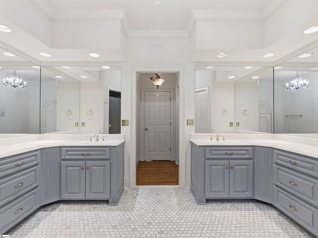 103 Turner Forest Lane, Simpsonville, SC 29681