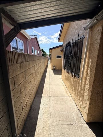15120 Bellota Ave, Paramount, CA 90723