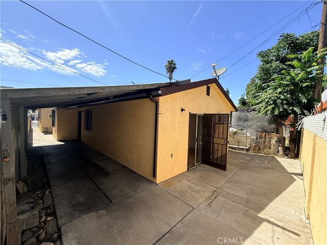 15120 Bellota Ave, Paramount, CA 90723