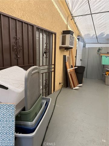 15120 Bellota Ave, Paramount, CA 90723