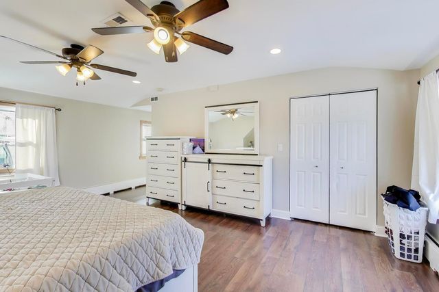 29 S Iowa Avenue, Addison, IL 60101