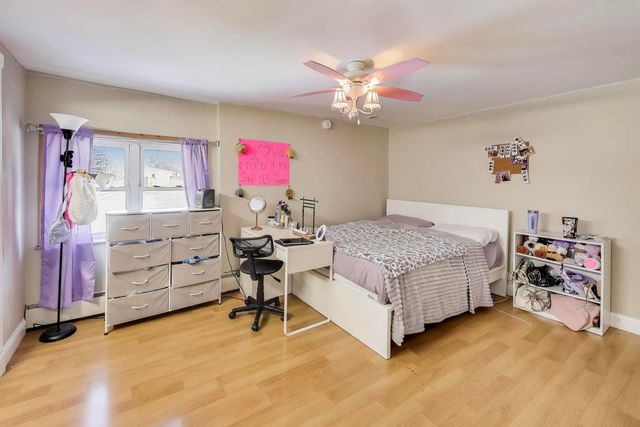 29 S Iowa Avenue, Addison, IL 60101