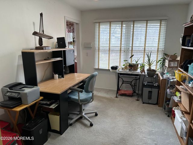 71 Oak Glen Road, Toms River, NJ 08753