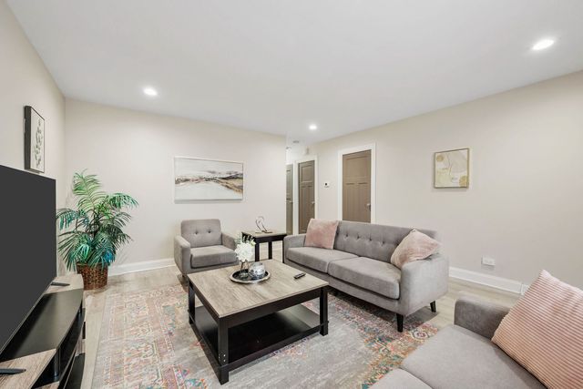 10907 S Normandy Avenue, Worth, IL 60482