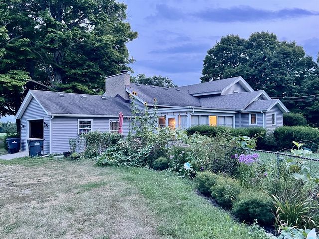 8599 E N Avenue, Kalamazoo, MI 49048