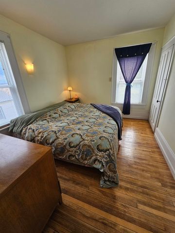 74 North Pleasant Street, Troy, VT 05859