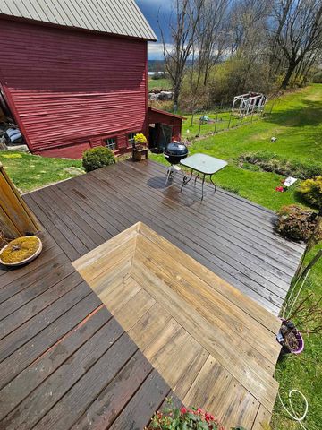 74 North Pleasant Street, Troy, VT 05859