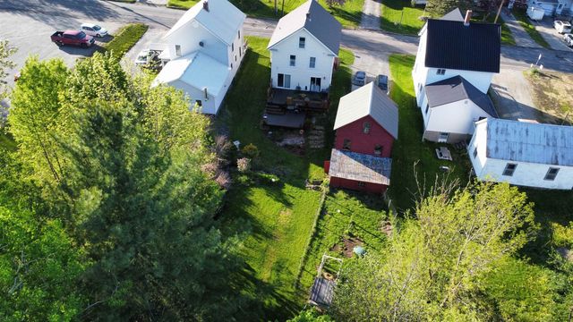 74 North Pleasant Street, Troy, VT 05859